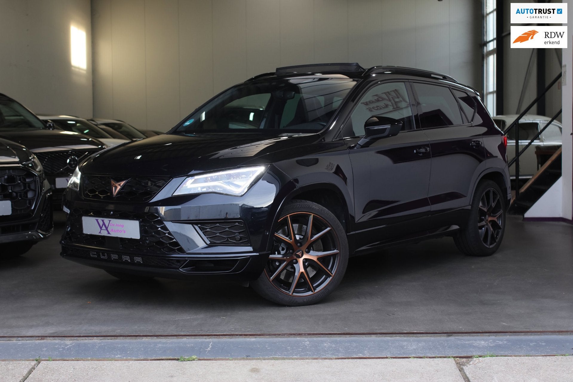 Cupra Ateca 2.0 TSI 4DRIVE *Pano*Kuipstoelen*Trekhaak*360 Ca, Auto's, Automaat, Gebruikt, 4 cilinders, 1984 cc
