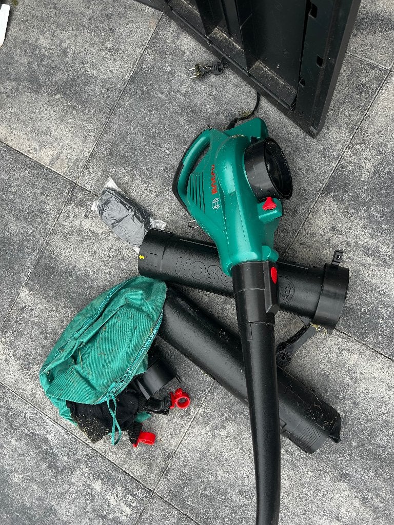 Bosch bladblazer en zuiger *nieuw*, Met opvangzak, Handgedragen, Nieuw, Ophalen of Verzenden