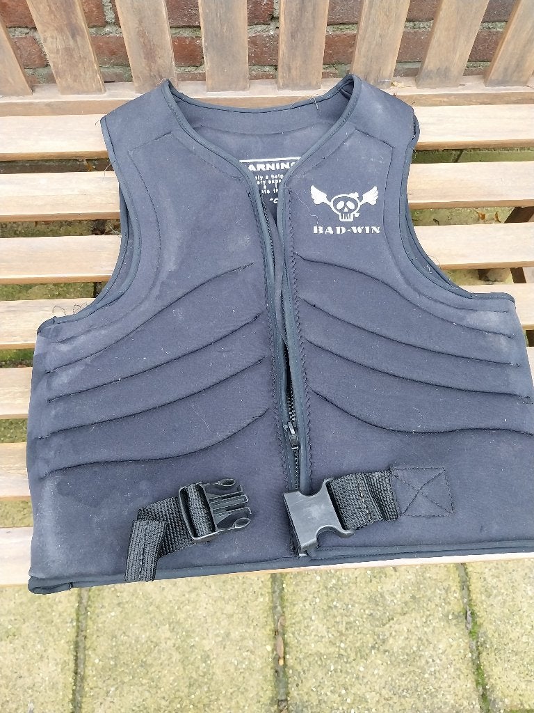 zwemvest wakeboarden, Watersport en Boten, Ophalen of Verzenden, Gebruikt, Overige typen