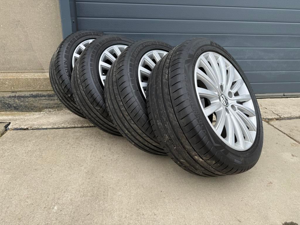 Orginele set VW canberra/ Vredestein 255/45 ZR18 Transporter, Auto-onderdelen, Banden en Velgen, Ophalen, 18 inch, 255 mm, Banden en Velgen