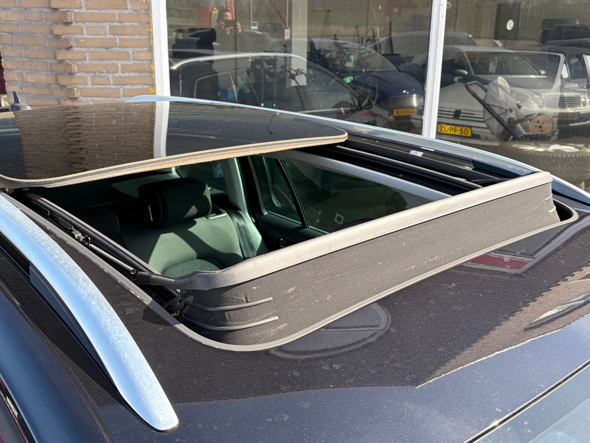 Volkswagen Golf Variant 1.2 TSI Highline - Pano - Automaat -, Euro 5, Stof, Gebruikt, Zwart