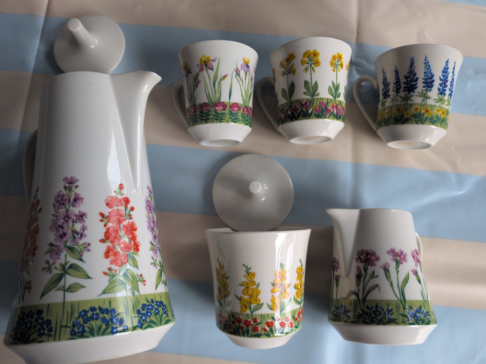 Villeroy & Boch Luxemburg Porseleinen Koffieservies - Gaaf, Antiek en Kunst, Antiek | Porselein, Ophalen