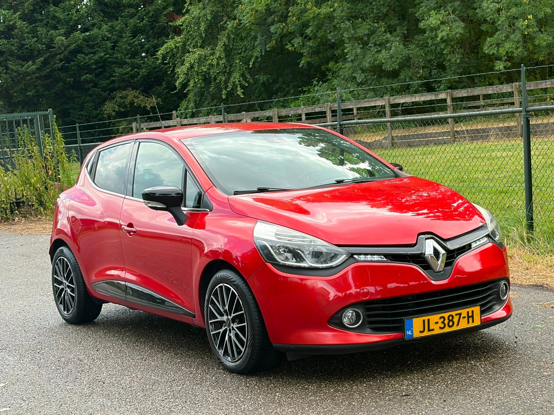 Renault Clio 1.2 GT /Automaat/Navi/Camera/, Euro 5, Gebruikt, 19 km/l, 1065 kg