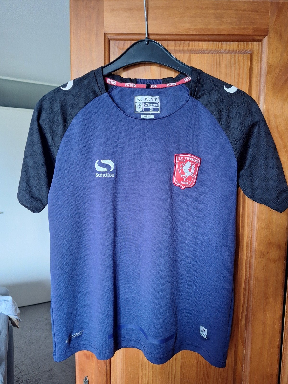 FC Twente Sondico Voetbalshirt - Maat 13 jaar (158 cm), Kleding | Heren, Blauw, Overige maten, Ophalen of Verzenden, Zo goed als nieuw