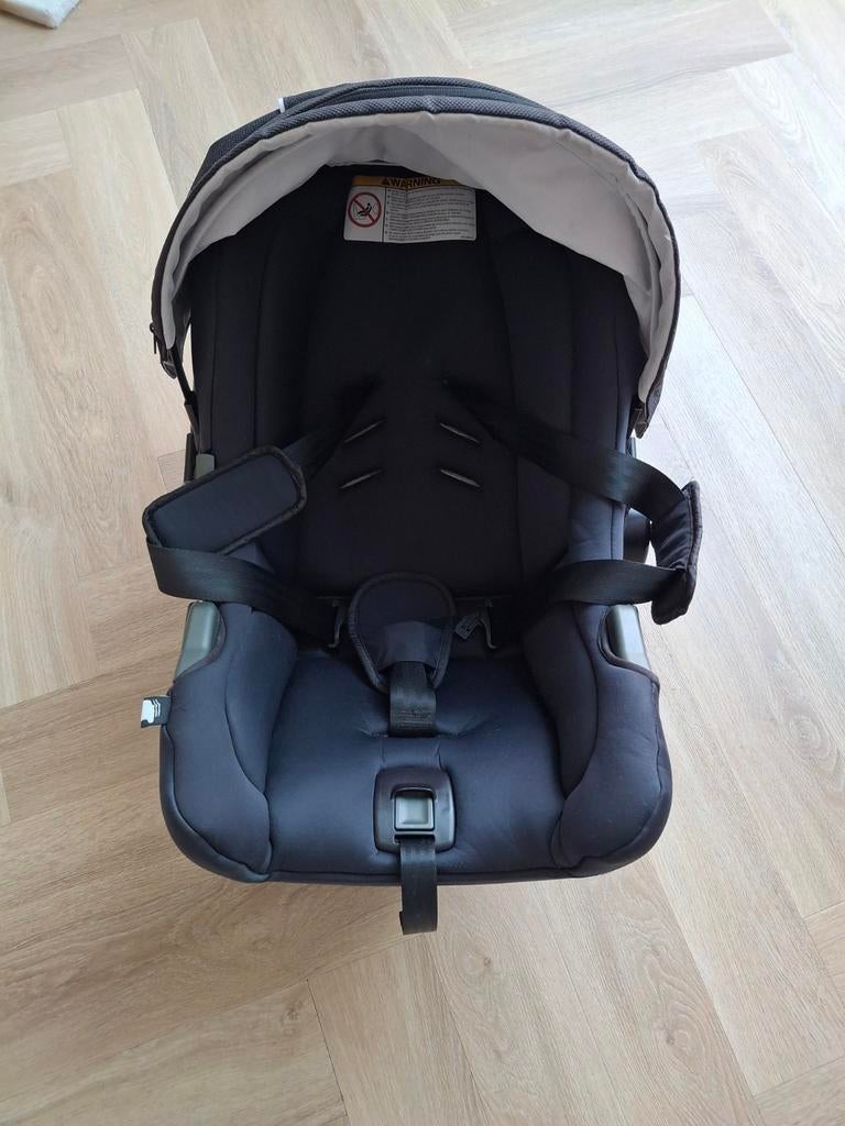 Nuna Pipa autostoel tot 13 kg, Zo goed als nieuw, Isofix, 0 t/m 13 kg, Ophalen