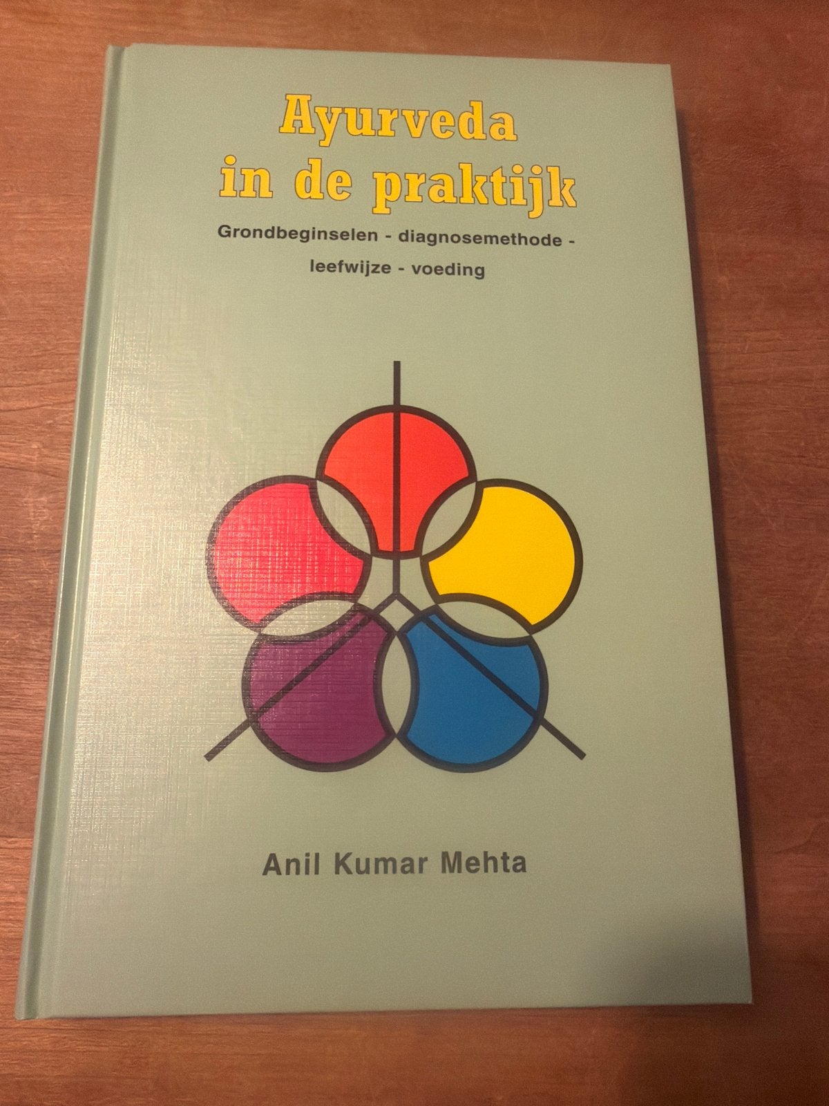 Ayurveda in de praktijk: Grondbeginselen, diagnose, leefwijz, Boeken, Ophalen of Verzenden, Zo goed als nieuw, Overige onderwerpen