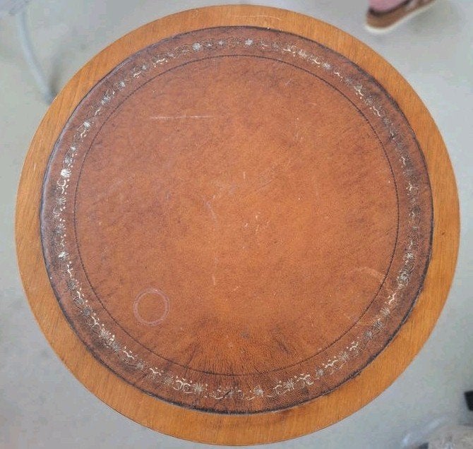 Oude vintage bijzettafel met lade, Ophalen
