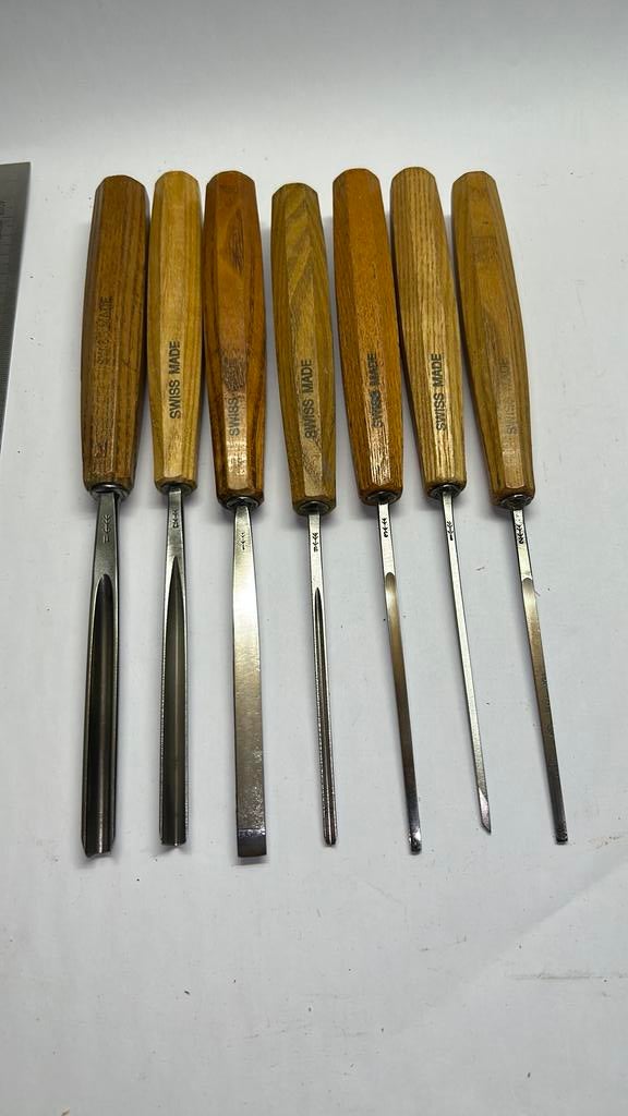 7 pfeil gutsen ( swiss made guts beitels ), Ophalen of Verzenden, Gebruikt, Meerdere media