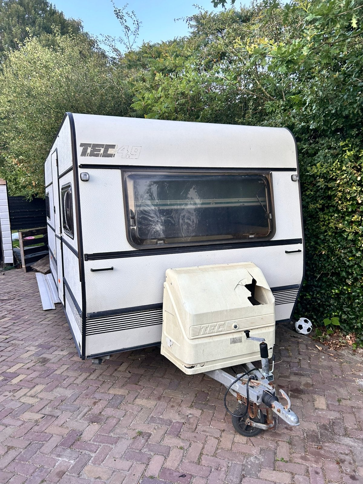 Caravan te koop - Ideaal voor feestjes of opknapper, Caravans en Kamperen, T.E.C., Rondzit, 750 - 1000 kg, Particulier