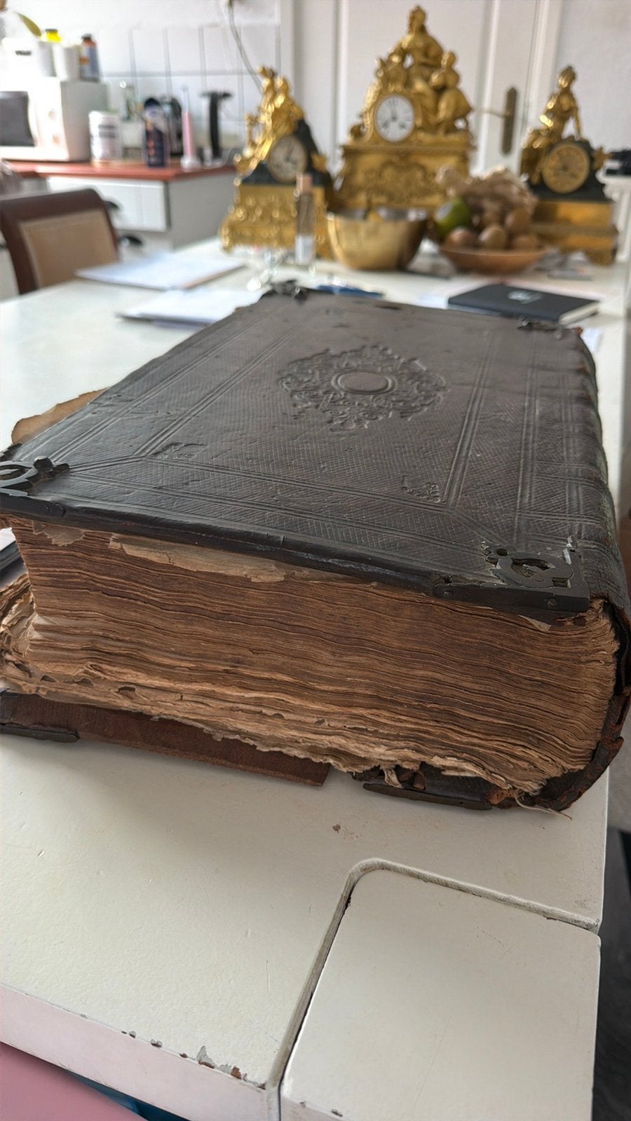 Zeldzame Statenbijbel 1748 met kaarten, Antiek en Kunst, Antiek | Boeken en Bijbels, Verzenden