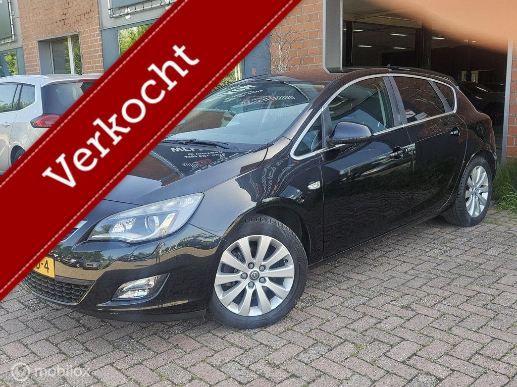 Opel Astra 1.6 Turbo Cosmo Leer Navi Cruise Clima dealer ond, Euro 5, 730 kg, Gebruikt, 4 cilinders