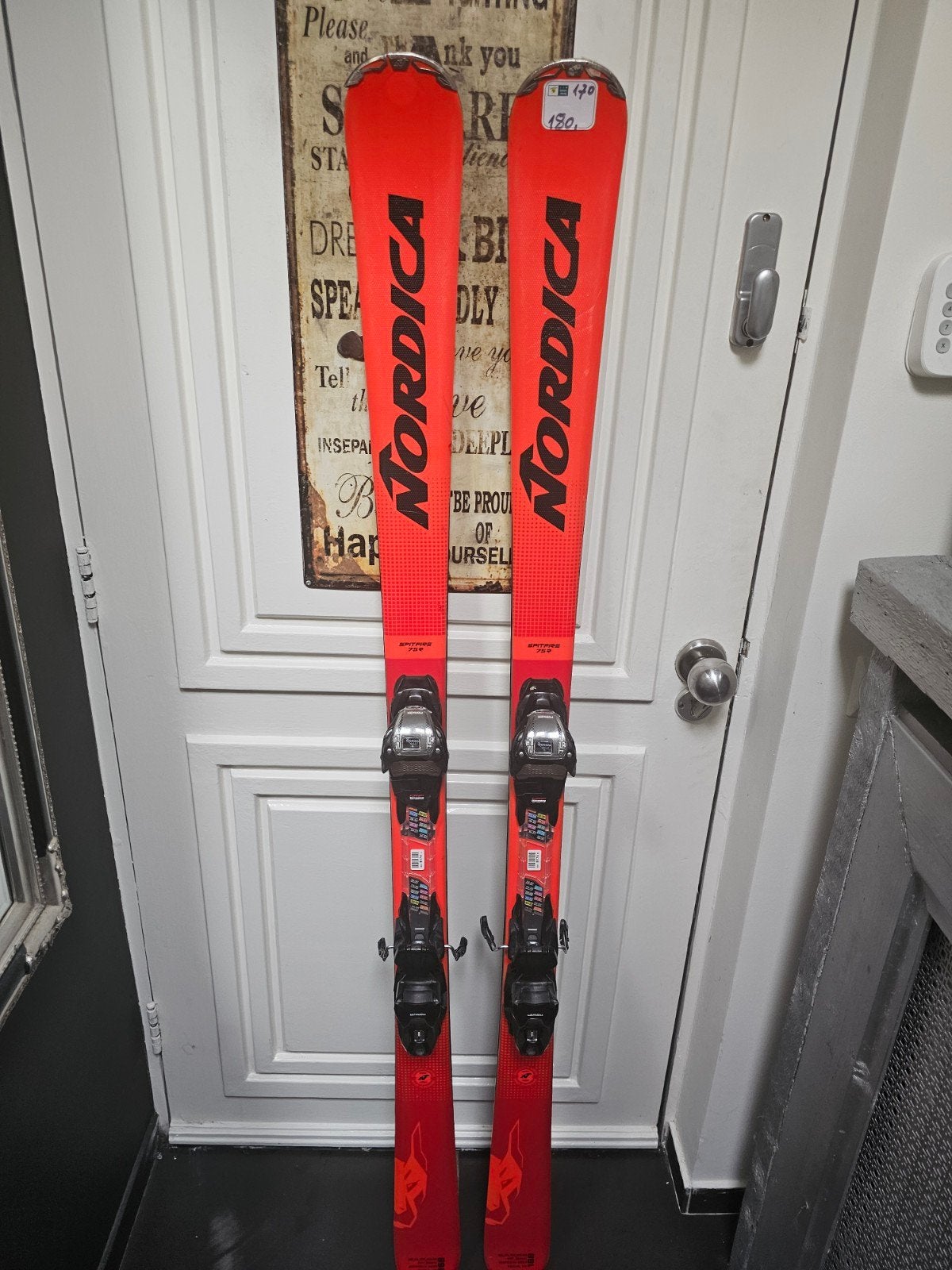 170cm NORDICA DOBERMANN SPITFIRE ALL SNEEUW  CARVE WOODCORE, 160 tot 180 cm, Ophalen of Verzenden, Zo goed als nieuw, Carve