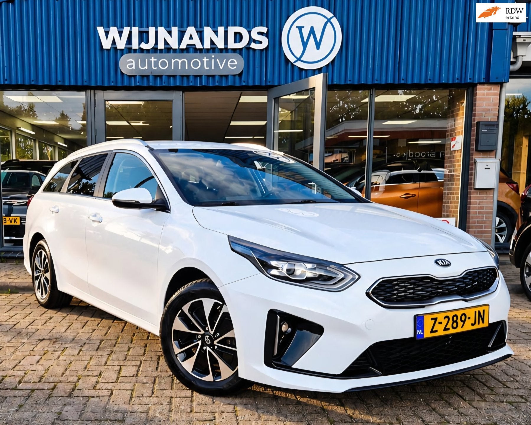 Kia Ceed Sportswagon 1.6 GDI PHEV DynamicLine Trekhaak Stuur, Auto's, Euro 6, Automatische klimaatregeling, Wit, Plug-in hybride