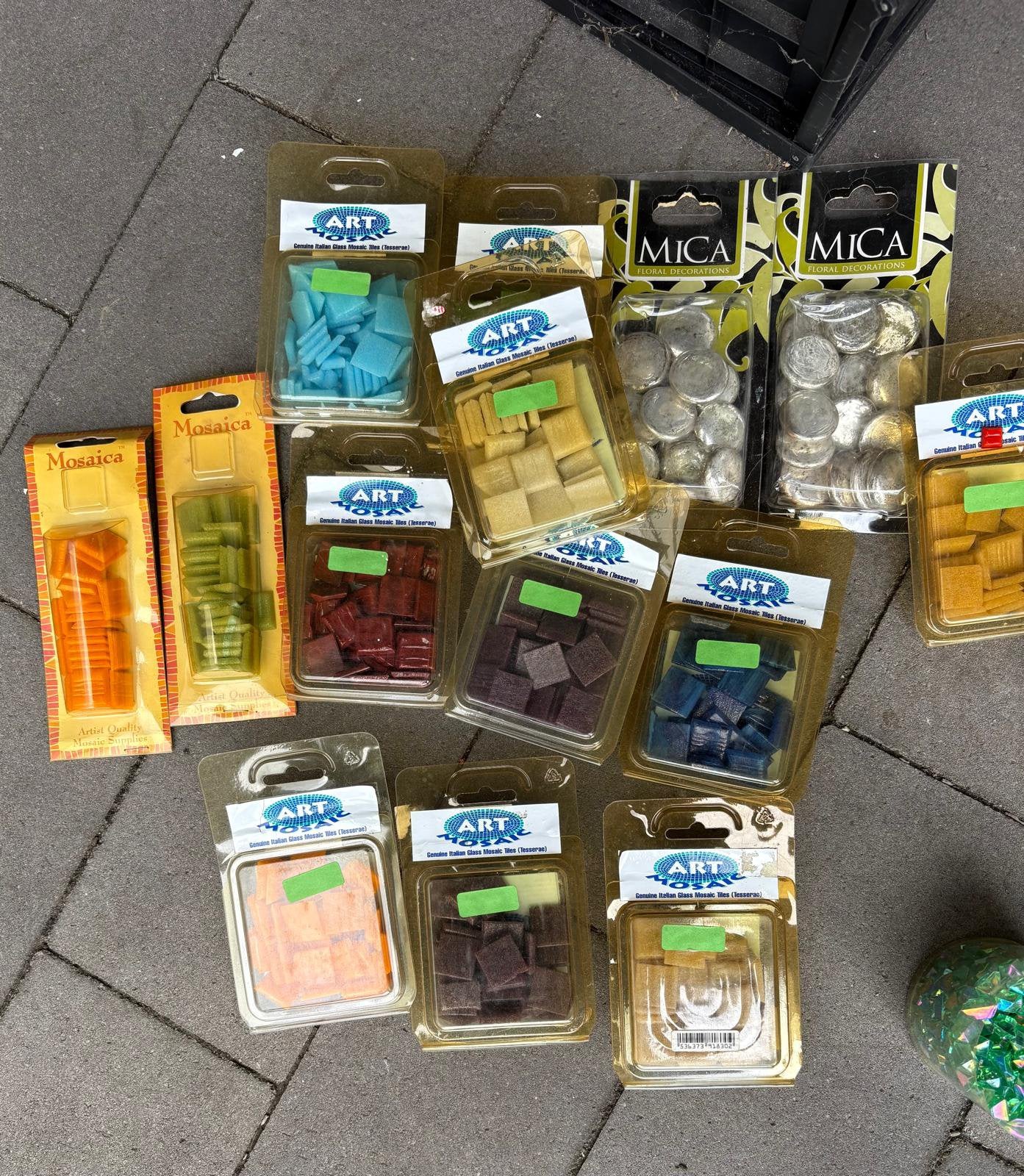 XXL Mozaïekset (tegels / snijders / tangen / vormpjes etc), Hobby en Vrije tijd, Ophalen of Verzenden, Zo goed als nieuw