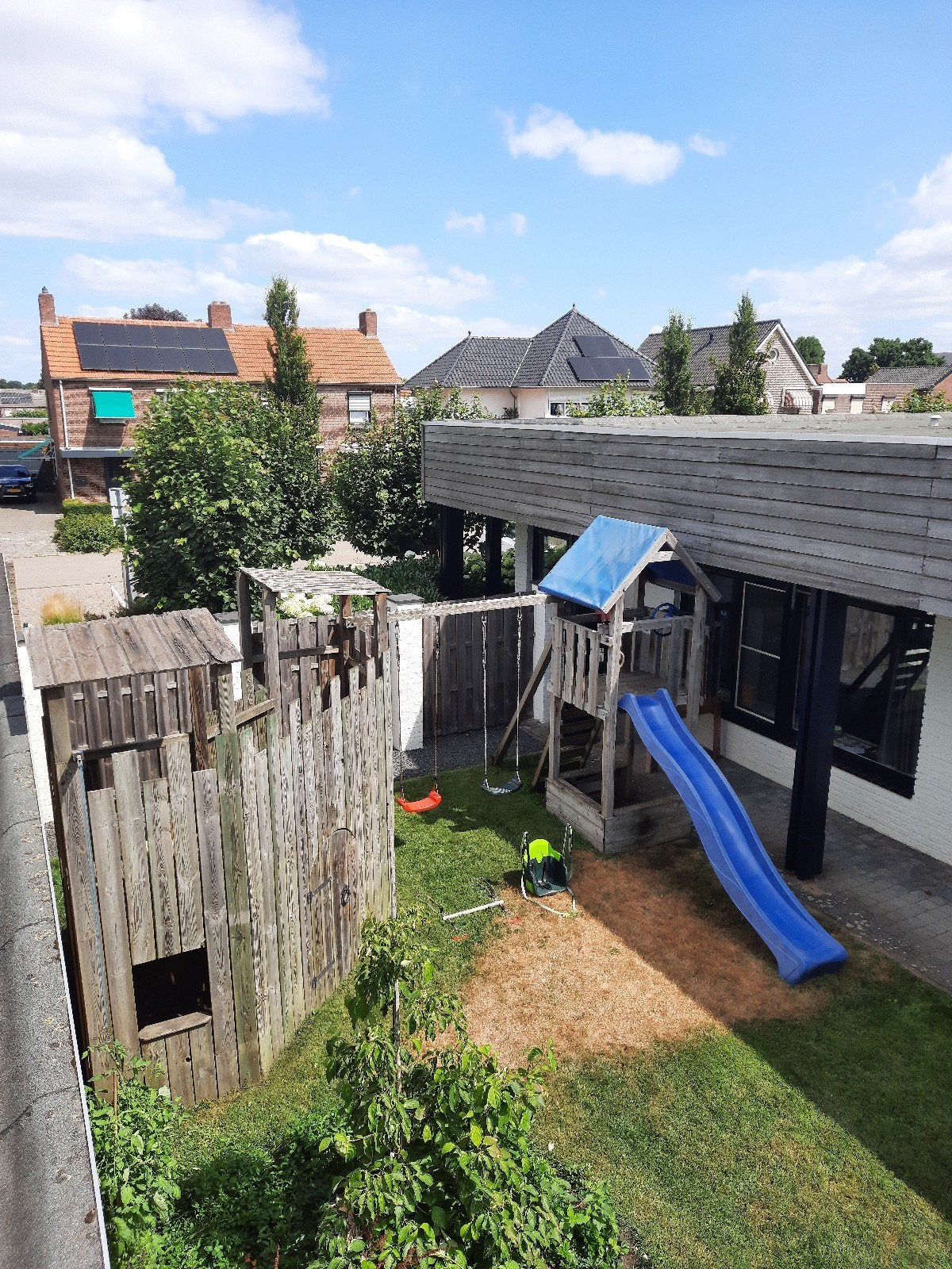 Groot houten speelhuis voor buiten, Kinderen en Baby's, Speelgoed | Buiten | Speeltoestellen, Ophalen, Gebruikt, Klimnet