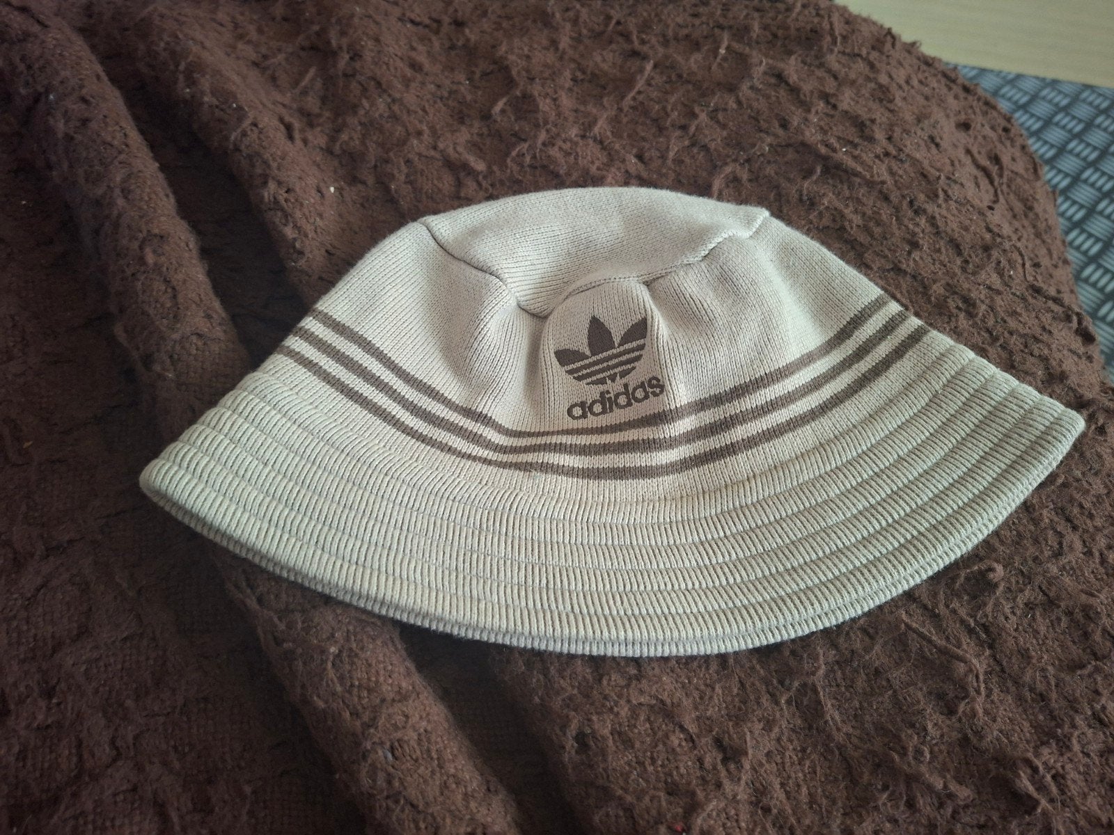 Adidas bucket hat maat m, Ophalen of Verzenden, One size fits all