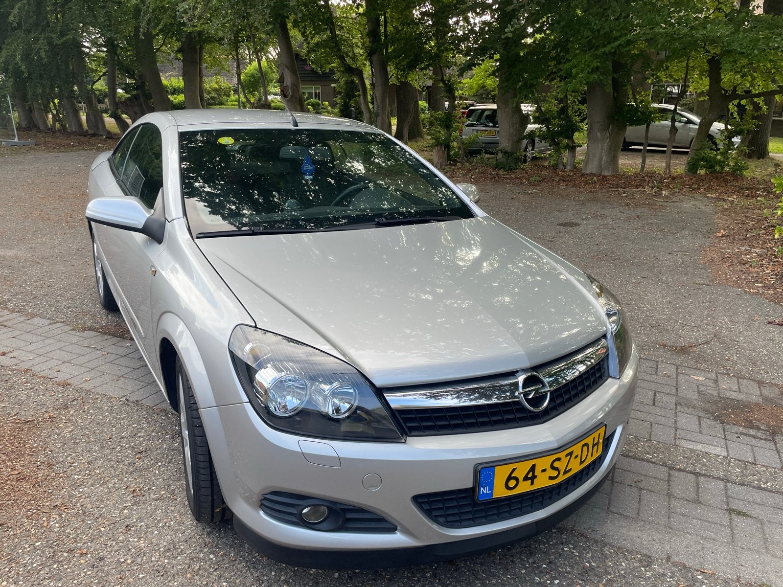 Opel Astra 1.6 16V Twintop 2006 Grijs, Auto's, Opel, Voorwielaandrijving, 745 kg, 4 cilinders, Cabriolet