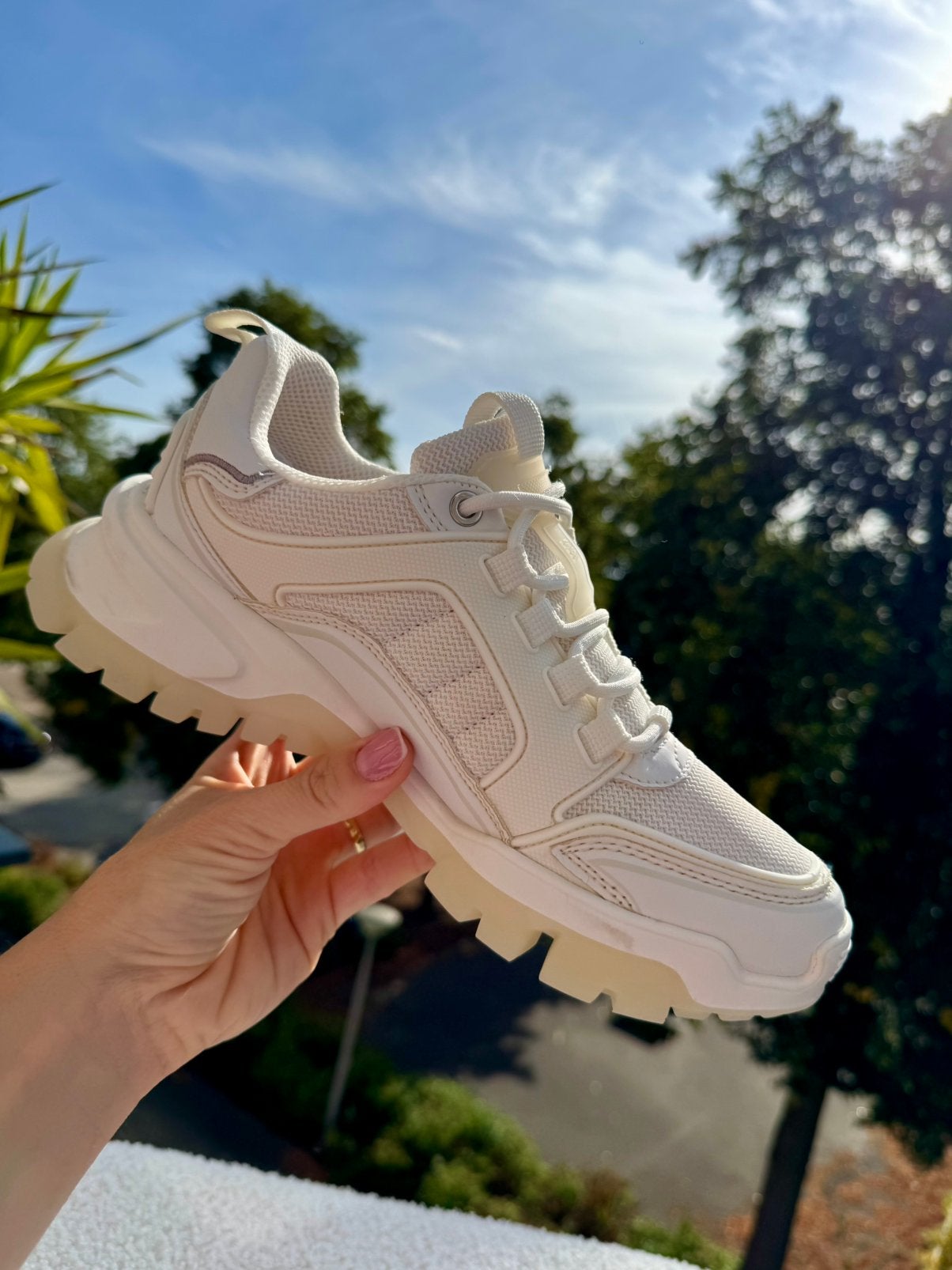 ZARA witte chunky sneakers / Maat 38 / Unisex, Ophalen of Verzenden, Zo goed als nieuw, Wit, Sneakers of Gympen
