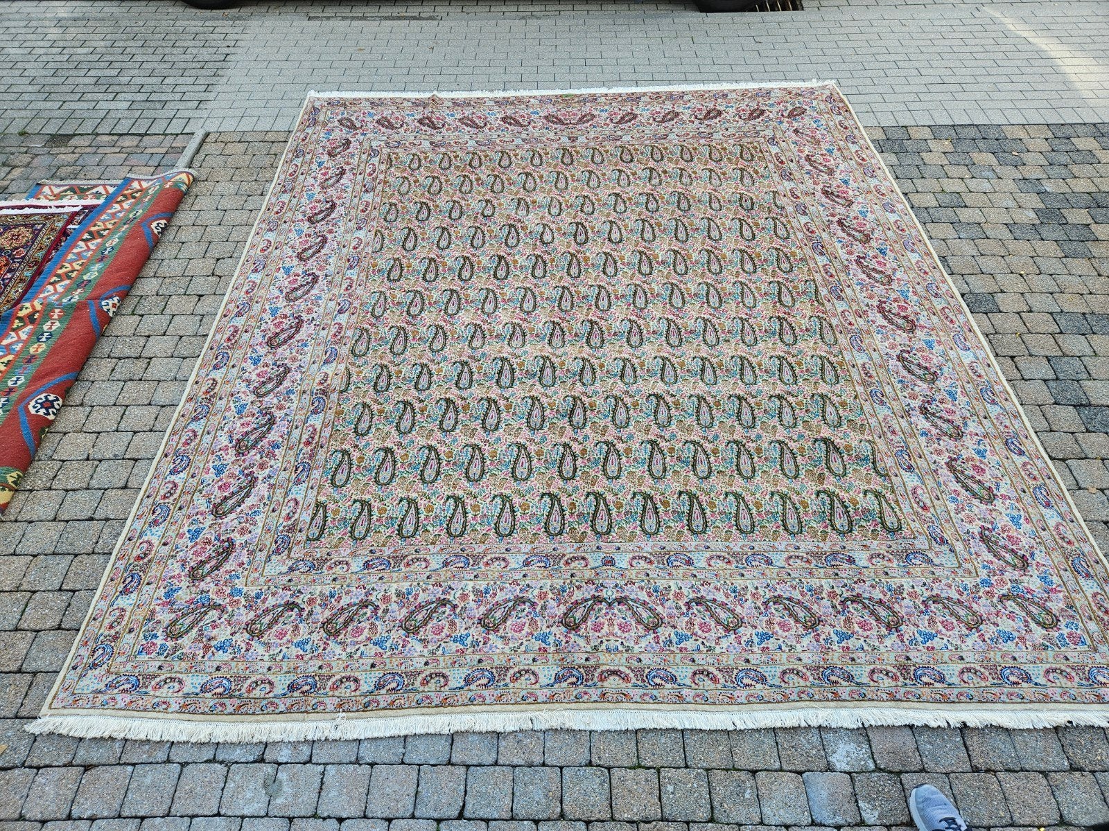 Handgeknoopt perzisch tapijt kirman 395x350, Huis en Inrichting, Stoffering | Tapijten en Kleden, Info@SlatsAntiek.nl, Perzisch