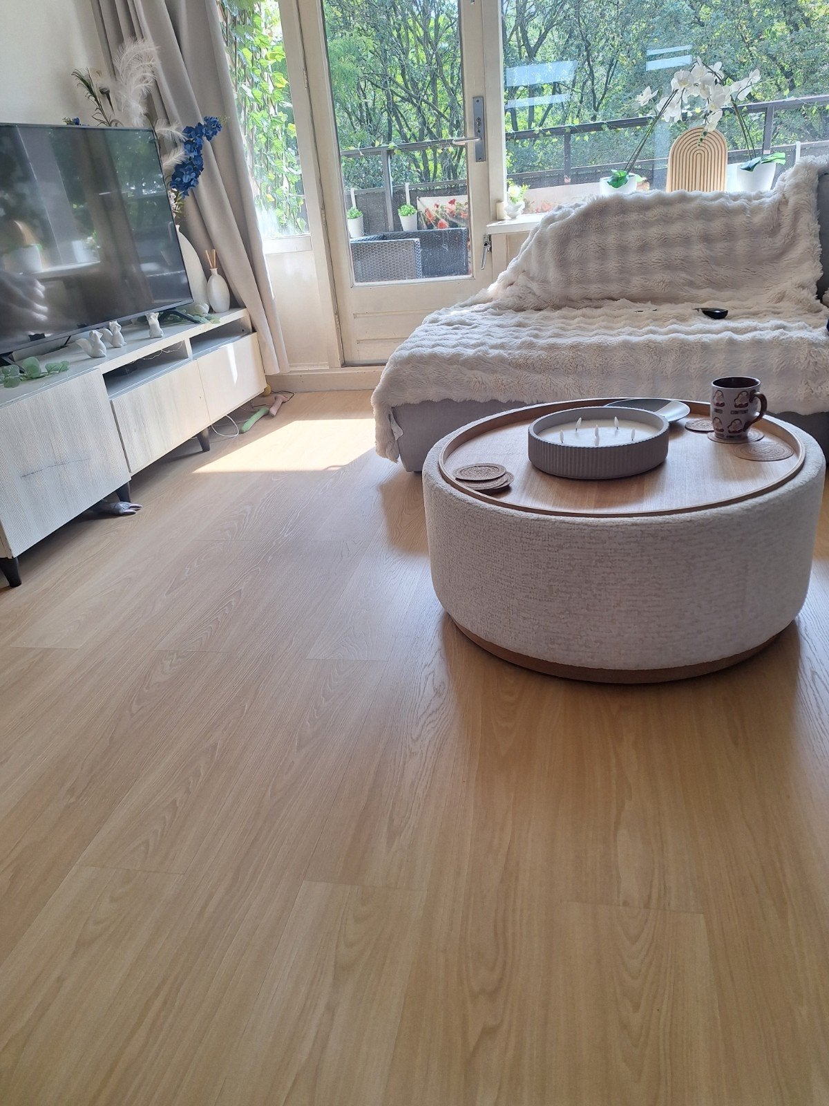 Lichte laminaatvloer - Z.g.a.n. +- 75-80 m2 incl. ondervloer, Ophalen, 50 tot 150 cm, Zo goed als nieuw, 10 m² of meer