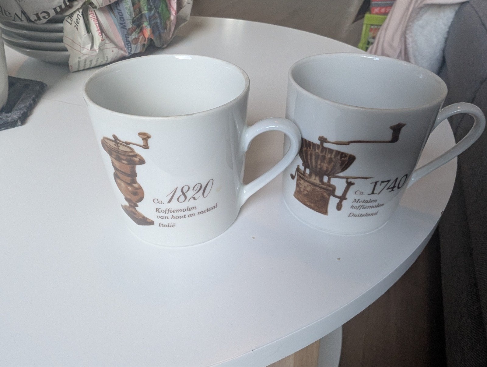 Douwe Egberts Koffiemolen Mokken- 2 Stuks, Ophalen