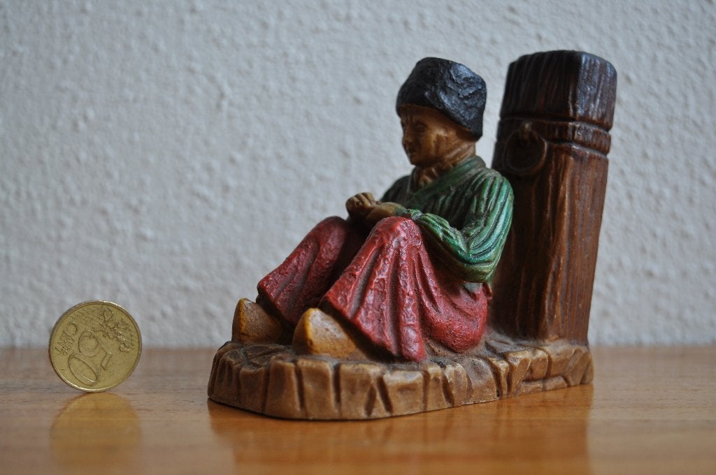KLEIN Vintage Beeldje Visser 10 cm, Ophalen of Verzenden