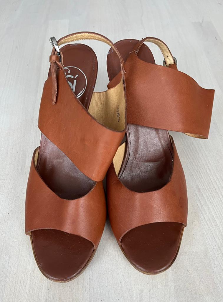 Si hoge hakken schoenen cognac leer maat 39, Bruin, Ophalen of Verzenden, Zo goed als nieuw, Schoenen met hoge hakken