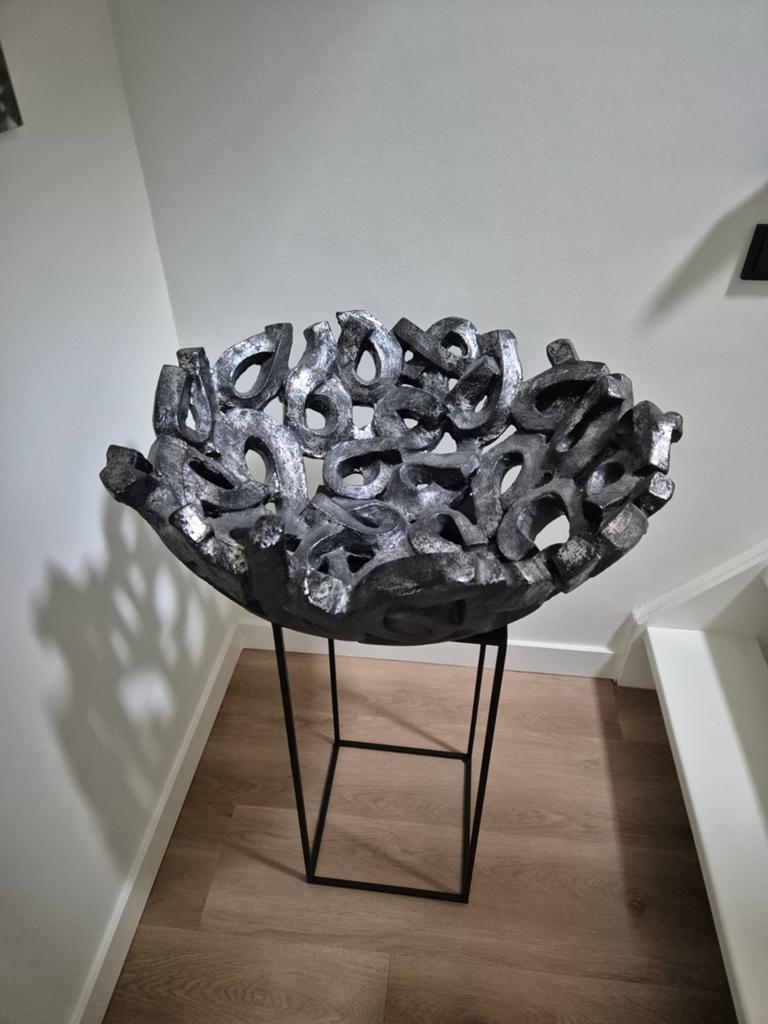 Zilverkleurige decoratieschaal van steen/aardewerk, 65 cm, Ophalen, Zo goed als nieuw