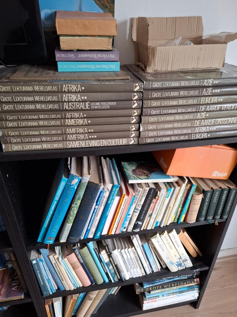 Gratis af te halen boeken, Ophalen, Zo goed als nieuw, Kind en Jeugd