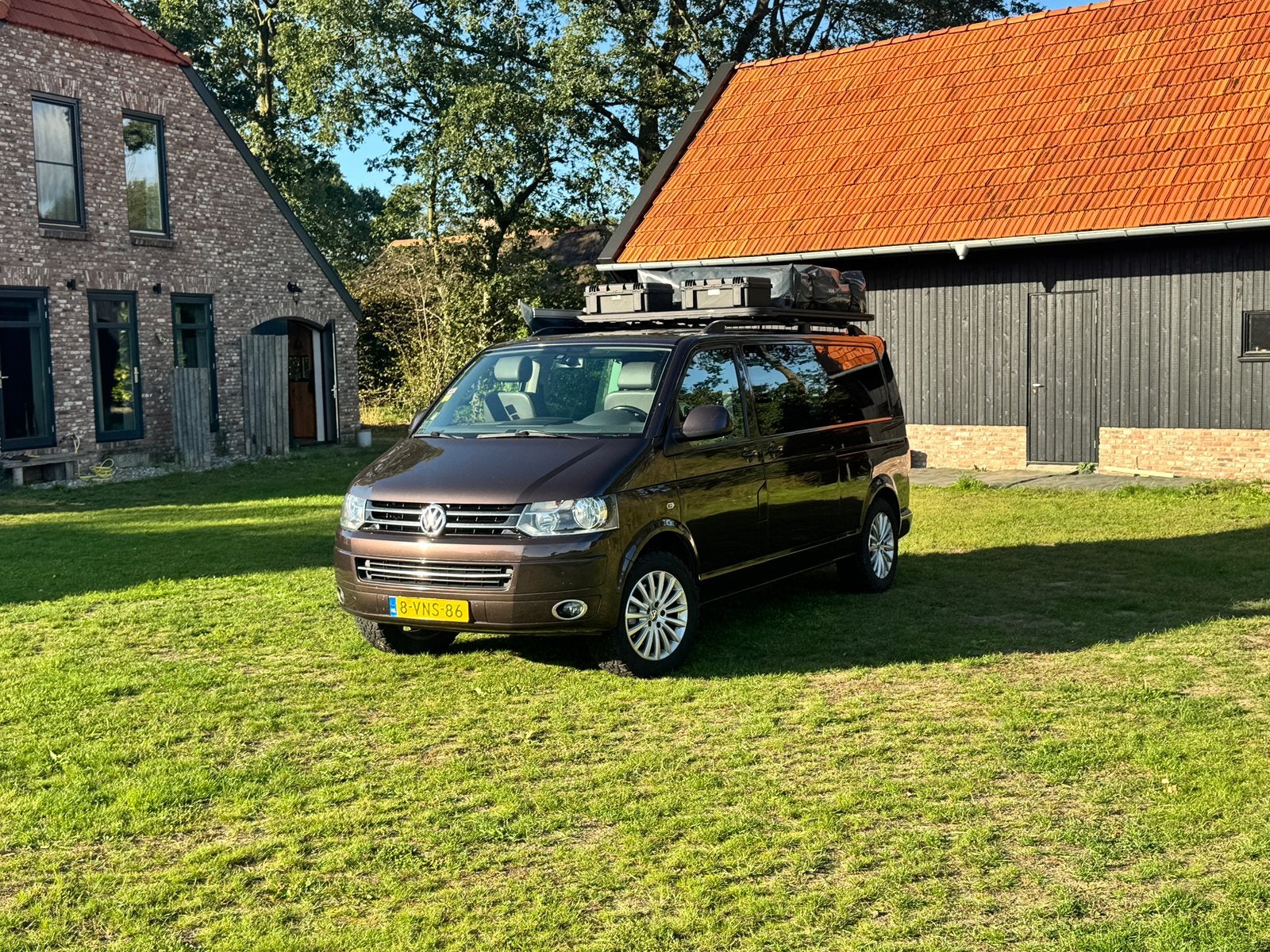 VW T5 Multivan 4Motion– Overland/Reisbus – Grijs kenteken, Automaat, Buscamper of Camperbus, Volkswagen, Tot en met 2