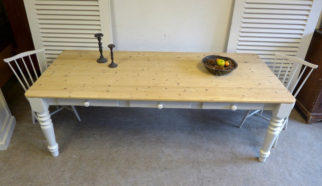 Prachtige landelijke grenen eettafel 230 bij 100 cm, Onbekend, 200 cm of meer, Zo goed als nieuw, Vijf personen of meer