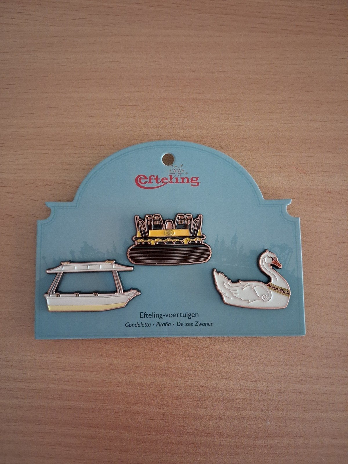 Efteling Voertuigen Pins - Gondoletta, Piraña, Zes Zwanen, Ophalen of Verzenden, Nieuw, Speldje of Pin