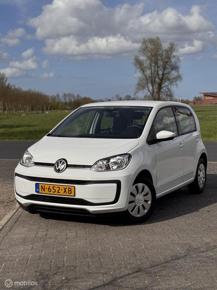 Foto 5 van Volkswagen Up! 1.0/DAB, Lane Assist Dealer onderhouden /BTW