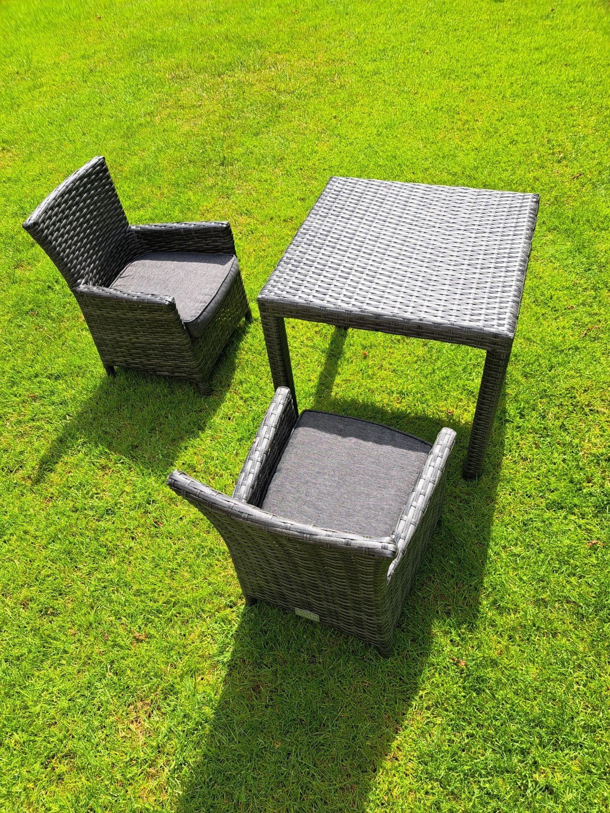 Kinder (tuin) set, 2 stoeltjes met kussens, tafeltje, Caravans en Kamperen, Kampeermeubelen, Ophalen, Zo goed als nieuw, Campingtafel