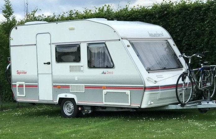 Prachtig nette Beyerland 390-D Sprinter caravan 2000 + Mover, Luifel, Treinzit, 750 - 1000 kg, Particulier