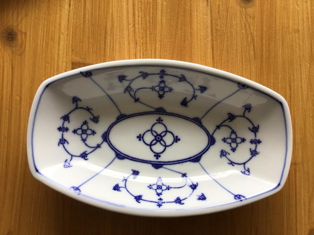 Jäger Blau Saks schaaltje, porselein, blauw-wit decor, Ophalen