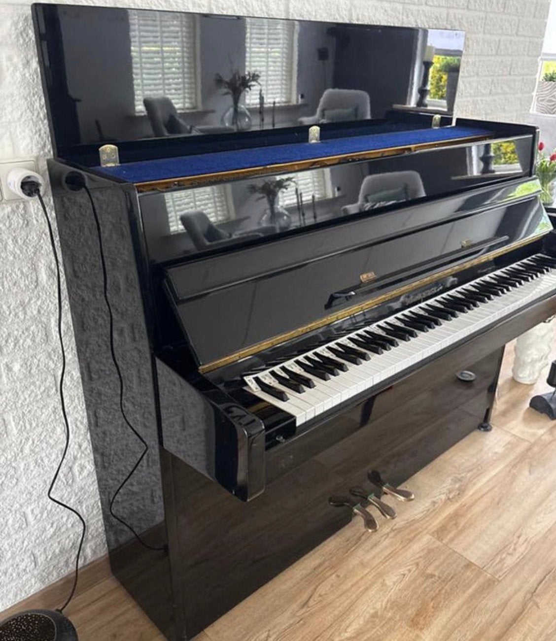 Roth & Junius 110D Piano - Zwart Hoogglans, Muziek en Instrumenten, Piano's, Ophalen, Zwart, Zo goed als nieuw, Piano