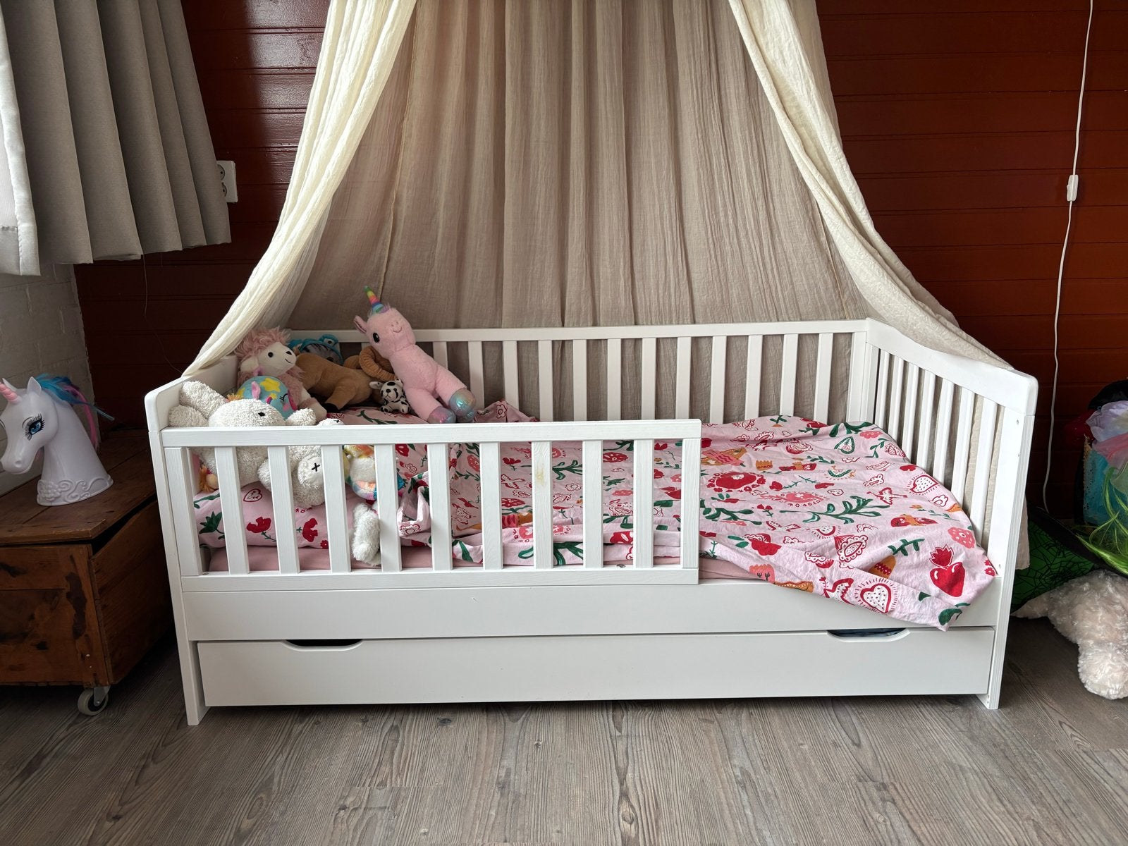 Peuterbed ‘Plume’ van Petit Amelie  - Gebruikt, Ophalen, Gebruikt, 70 tot 85 cm, 140 tot 160 cm