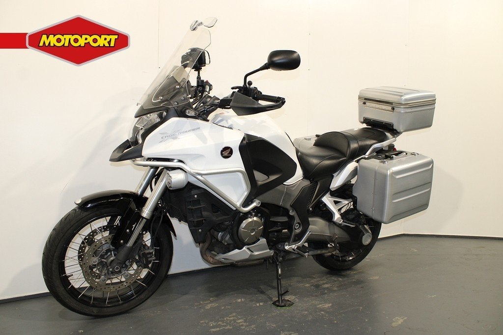 Honda VFR 1200 X DCT Crosstourer (bj 2012), Bedrijf, Sport, Mc.benelux@honda-eu.com, Doornveld 180
B-1731  Zellik, BE
