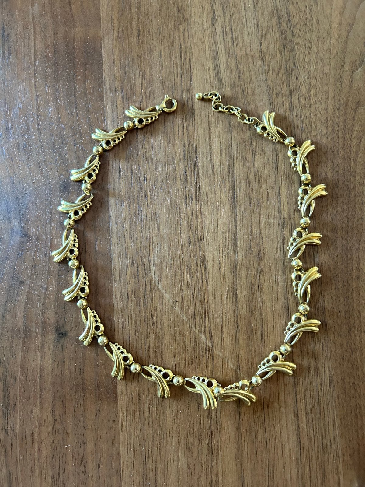Goudkleurig collier - Zo goed als nieuw, Sieraden, Tassen en Uiterlijk, Kettingen, Ophalen of Verzenden, Zo goed als nieuw, Goud