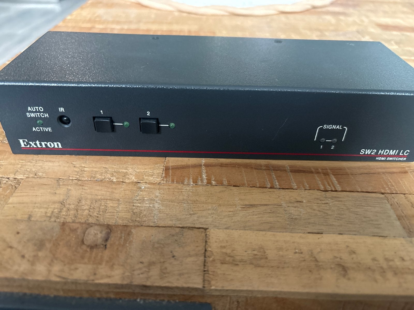 Extron SW2 HDMI LC HDMI Switcher, Ophalen, Gebruikt, Minder dan 2 meter, HDMI-kabel