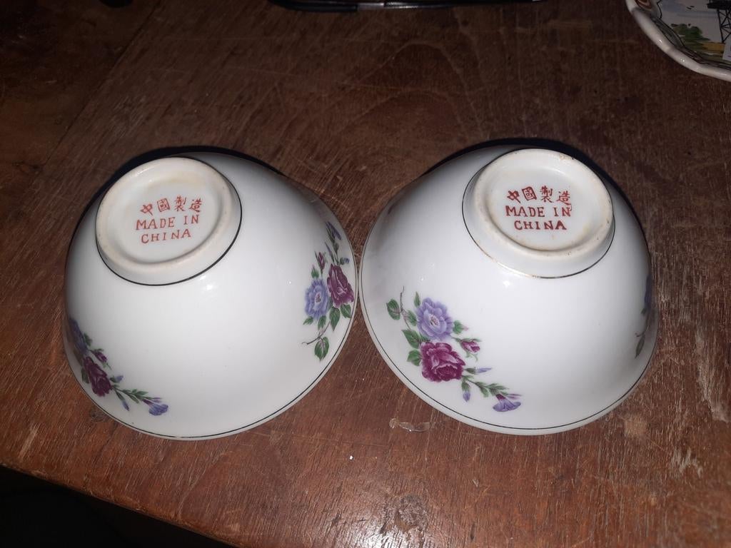 Set van 2 Chinese porseleinen theekopjes - Made in China, Antiek en Kunst, Antiek | Porselein, Ophalen of Verzenden