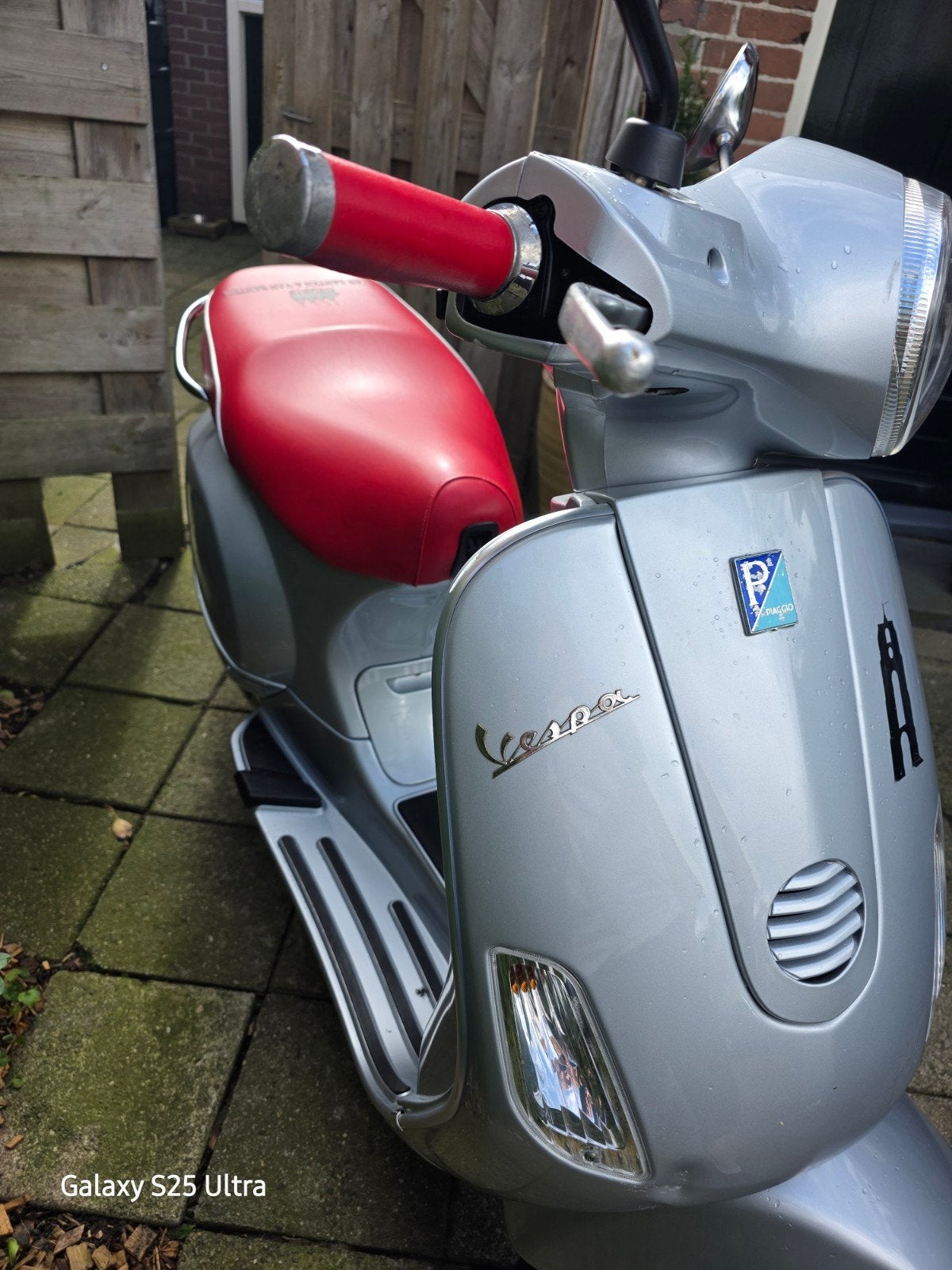 Vespa LX 50 - Zo goed als nieuw, Fietsen en Brommers, Maximaal 45 km/u, Ophalen of Verzenden, Zo goed als nieuw, Benzine