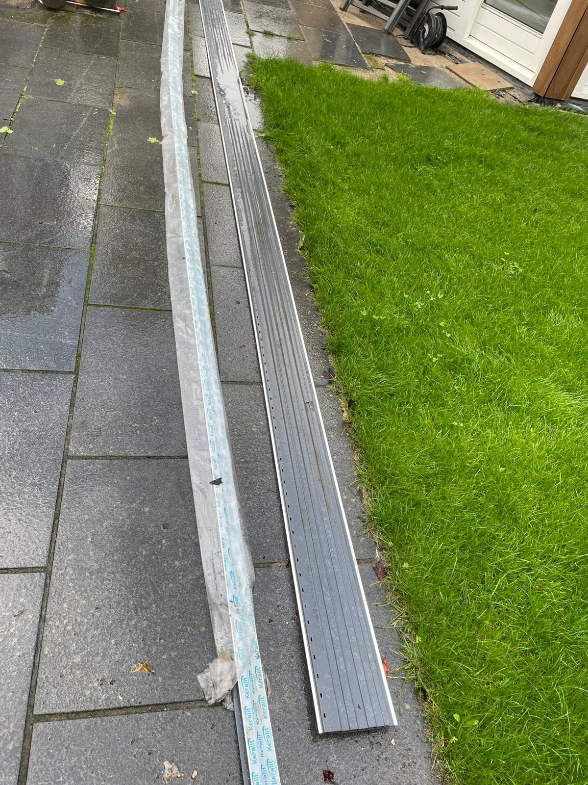 Keralit dakrandbekleding gevelpanelen grijs, Doe-het-zelf en Verbouw, Ophalen, Zo goed als nieuw