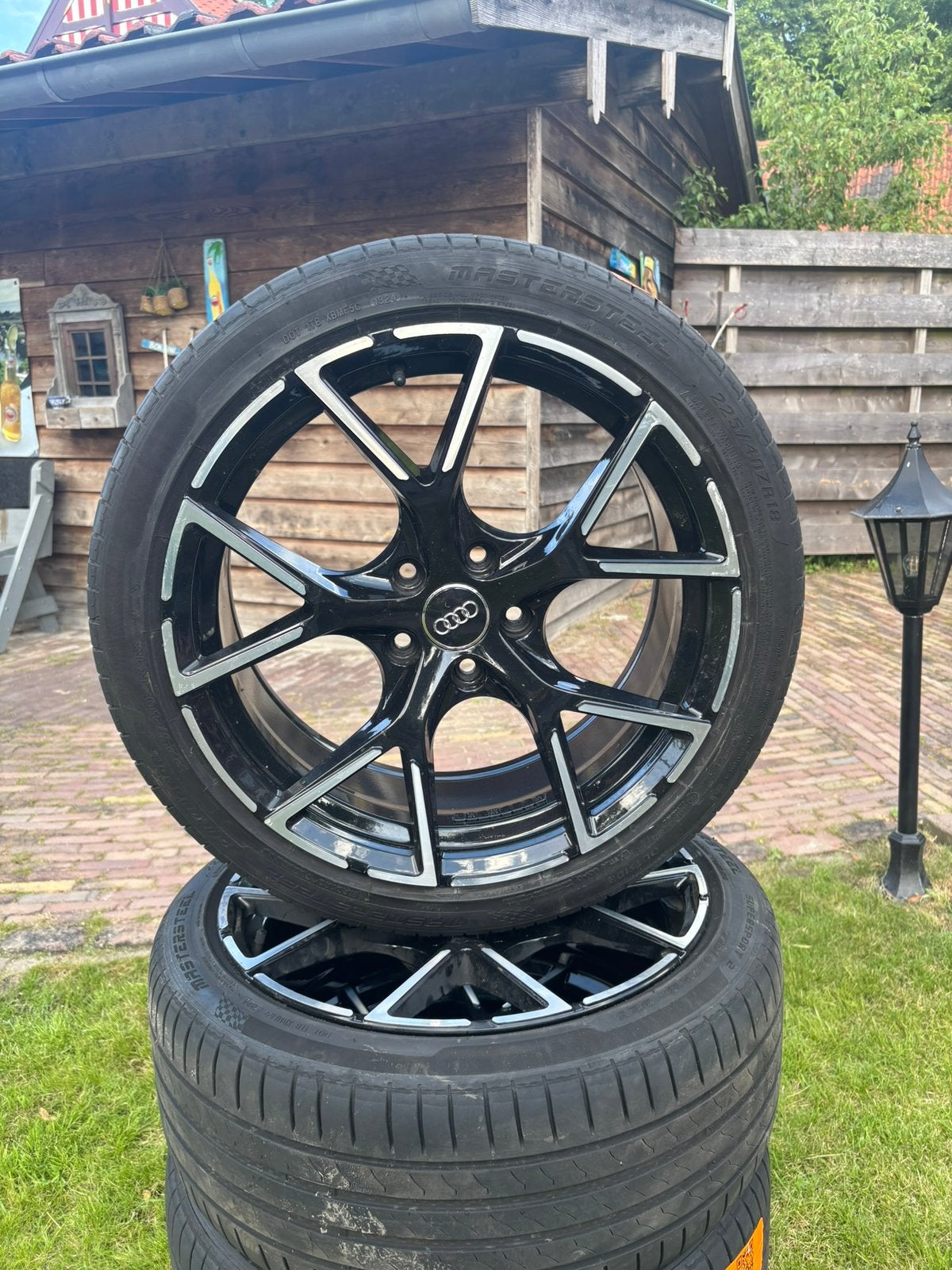Audi A3/A4/A5/A6/TT/S3 velgen met zomerbanden -18 inch -, Ophalen, 18 inch, Banden en Velgen, Personenwagen