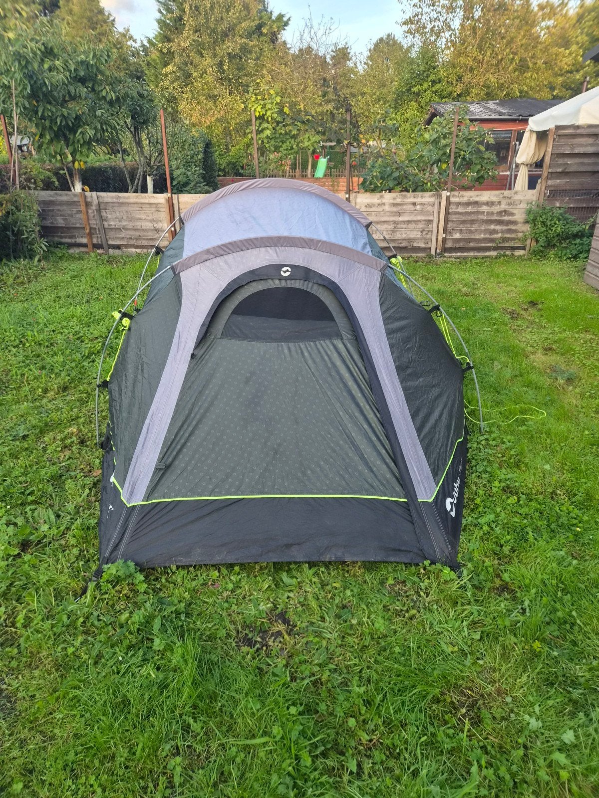 Outwell Earth 3 Persoons Tent - Ideaal voor Kamperen, Ophalen, Gebruikt, Tot en met 3