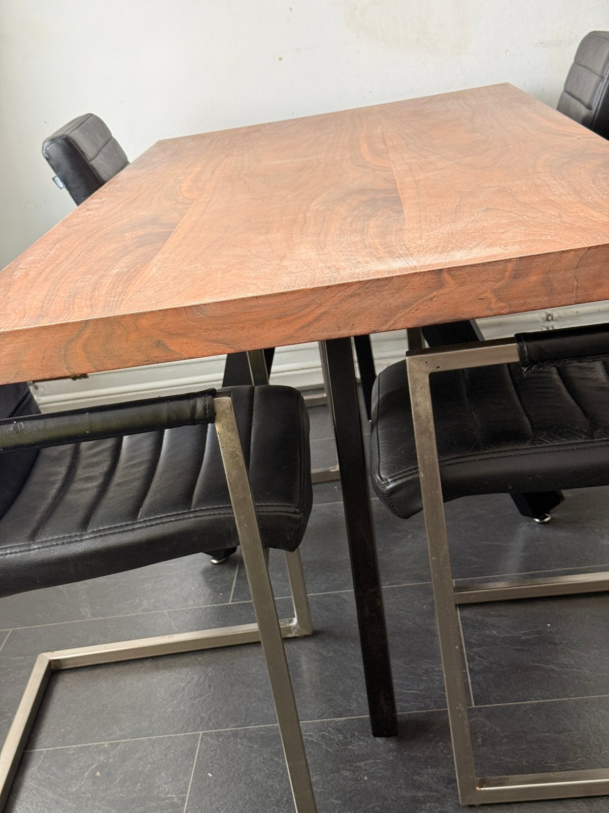 Eettafel met 4 stoelen - Goede staat, Ophalen, Gebruikt, Vier personen, Rechthoekig