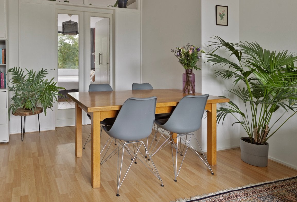 4 grijze eetkamer kuipstoelen, Huis en Inrichting, Ophalen, Gebruikt, Grijs, Vier