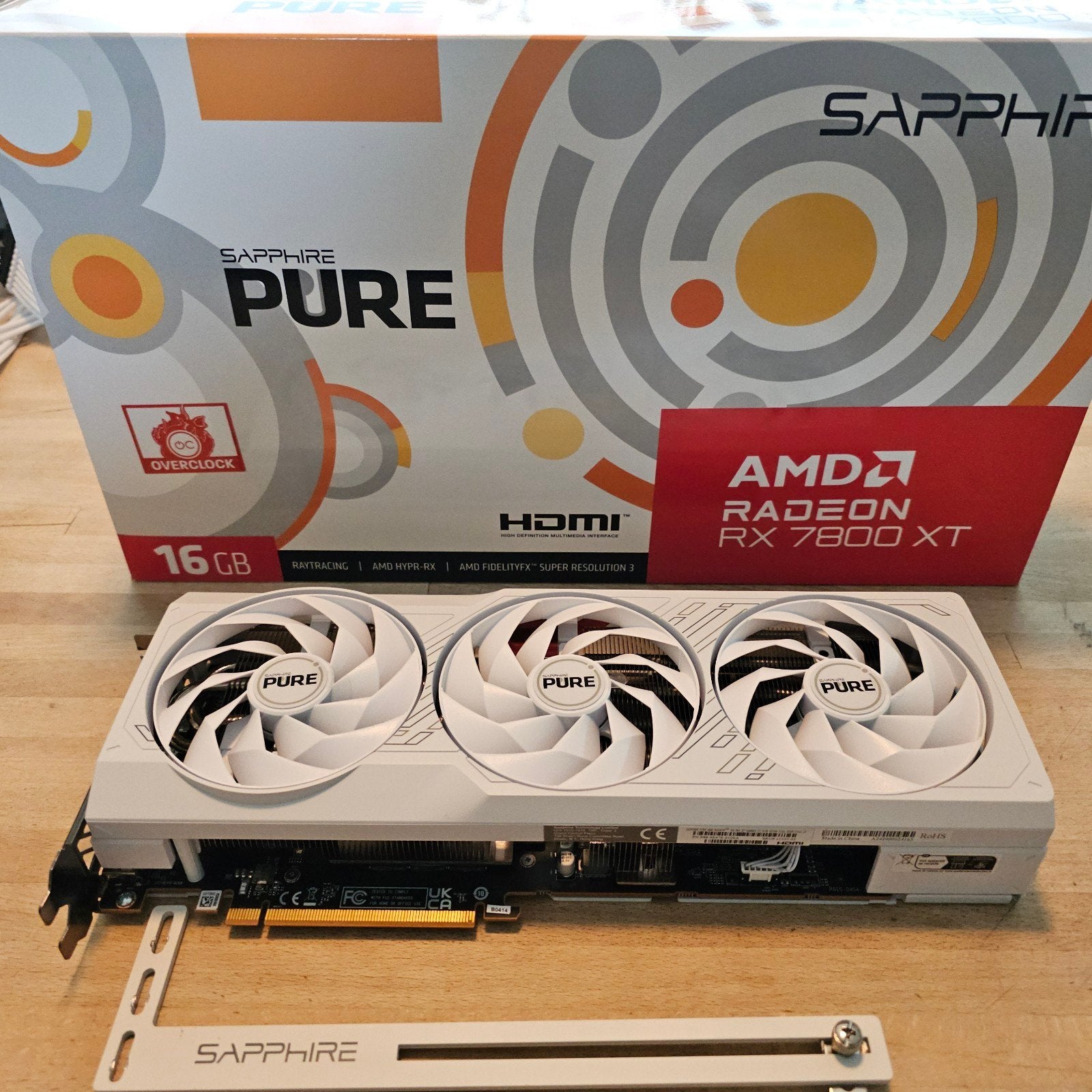 Sapphire Pure AMD Radeon RX 7800 XT Gaming OC 16gb, Ophalen, AMD, GDDR6, PCI-Express 4