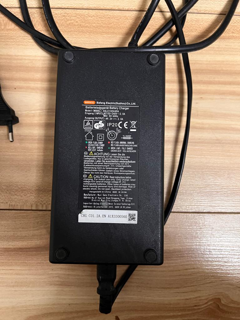 Bafang Electric Batterijlader 48V 2A E-bike, Ophalen of Verzenden, Gebruikt